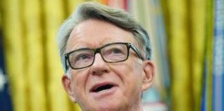 Caso Epstein, possibili altre dimissioni dopo pubblicazione messaggi WhatsApp di Mandelson