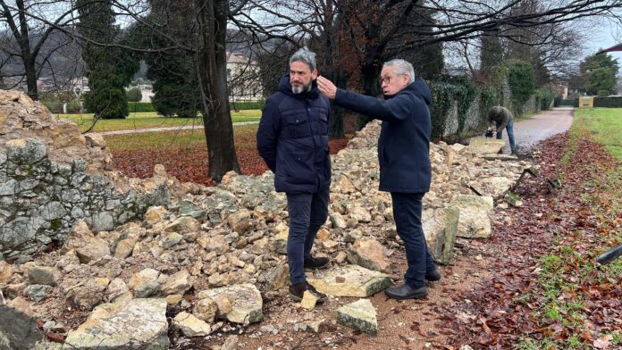 Villa cordellina muro crollato Nardin e Parise