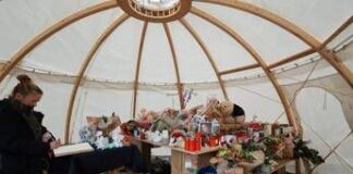 Crans-Montana, incendio al memoriale delle vittime