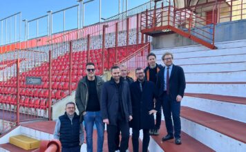 Stadio Menti, riapre la Curva azzurra dopo 16 anni. Eliminate le barriere, sarà tutt’uno con la Curva Sud, cuore del tifo biancorosso curva azzurra stadio menti riapertura