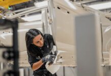 Dal territorio all’azienda, così Lamborghini promuove l’accesso a Stem