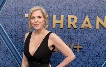 Dana Eden, produttrice serie Teheran trovata morta in Grecia: stava girando quarta stagione