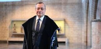 Draghi: “Europa rischia di diventare subordinata, per essere potenza deve federarsi”