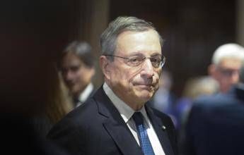 Draghi in Belgio sprona i leader Ue: “Urgente investire”