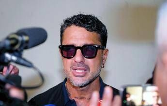 Fabrizio Corona, il giudice: “Non rispetta divieto su Signorini, l’ho denunciato al pm”