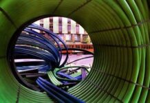 Fibra ottica, lo switch on fa bene al pil e all’occupazione: a che punto siamo?