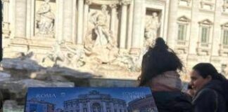 Fontana di Trevi a pagamento, biglietti a 2 euro per i turisti e visitatori