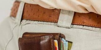 Furti con il pos tra la folla, cosa sta succedendo? Ecco come difendersi