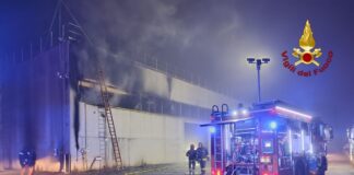 Lonigo, principio di incendio in un’azienda di autocisterne ad Almisano: l’intervento dei Vigili del Fuoco Incendio Lonigo