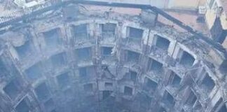 Incendio Sannazaro, Giuli in visita al teatro