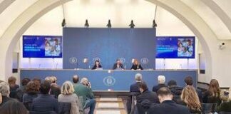 Inps, presentato il nuovo portale della genitorialità