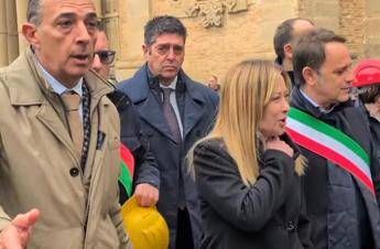 Meloni torna a Niscemi: “Mercoledì il decreto, 150 milioni per case, indennizzi e messa in sicurezza”