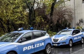 Milano, sparatoria in zona Rogoredo tra rapinatore e polizia: l’uomo è gravissimo