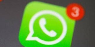 “Russia tenta di bloccare WhatsApp”: la denuncia di Meta