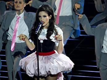 Sanremo 2026, Ditonellapiaga chi è: in gara con il brano ‘Che fastidio!’