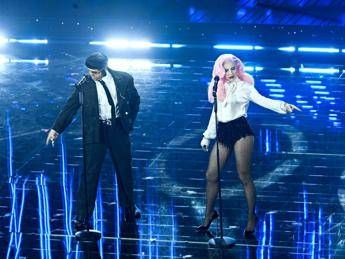 Sanremo 2026, Ditonellapiaga vince la serata delle cover: chi è TonyPitony