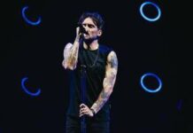 Sanremo 2026, Fabrizio Moro chi è: la cover con Eddie Brock