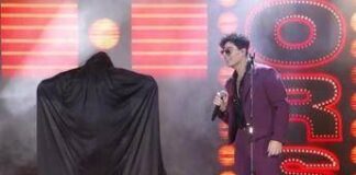 Sanremo 2026, Fru dei The Jackal irrompe (di nuovo) sul palco con i The Kolors