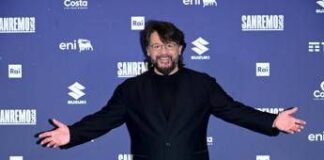 Sanremo 2026, Lillo Petrolo chi è: il co-conduttore della seconda serata