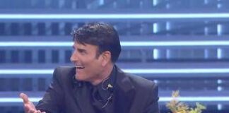 Sanremo 2026, Sal Da Vinci commosso: standing ovation con ‘Per sempre sì’