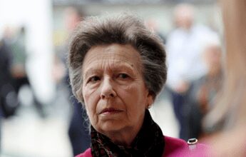 Scandalo Epstein, la principessa Anna può salvare la monarchia: il motivo