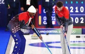 Snoop Dogg e il curling, scoppia l’amore a Milano Cortina
