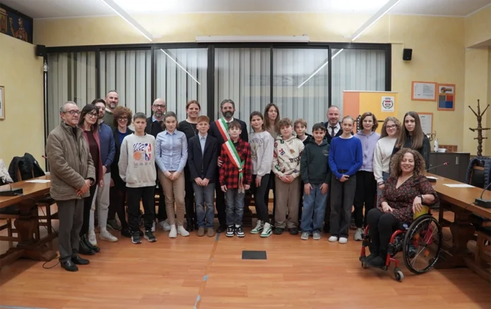 Sovizzo insediato il Consiglio Comunale delle Ragazze e dei Ragazzi Sovizzo insediato il Consiglio Comunale delle Ragazze e dei Ragazzi