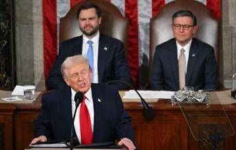 Trump: “America è tornata, questa è età dell’oro”