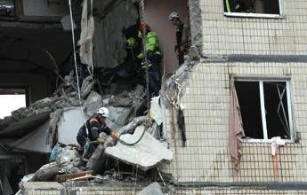 Ucraina, nessuna tregua: morti in attacco russo con droni a Dnipro