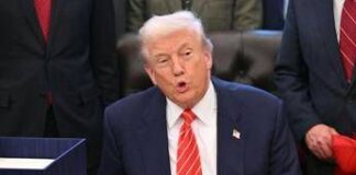 Usa, Trump contro la Nike: “Discrimina lavoratori bianchi”