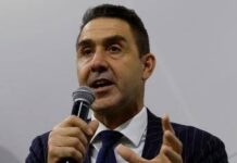 Vannacci e il ‘casting’ per il partito: Adinolfi e Cicalone piacciono, Soumahoro bocciato