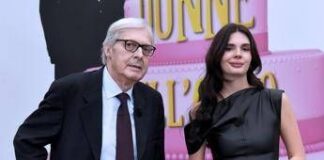 Vittorio Sgarbi, la figlia Evelina sarà ospite oggi a Verissimo: il caso padre-figlia