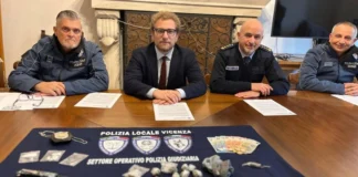 Operazioni antidroga della polizia locale di Vicenza, un arresto e due denunce antidroga vicenza