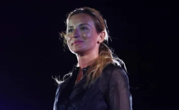 Beatrice Venezi ‘debutta’ nel carcere di Venezia beatrice venezi