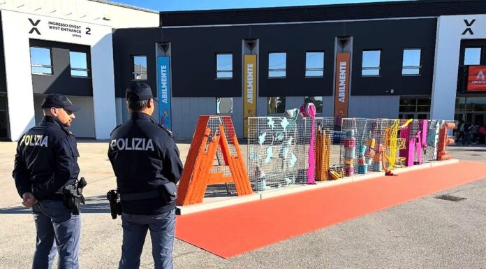 Abilmente, donna sorpresa a rubare negli stand: via da Vicenza per due anni polizia vicenza abilmente