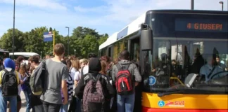 Trasporto scolastico a Vicenza: 1000 firme per la petizione contro i tagli al servizio petizione trasporto scolastico Vicenza