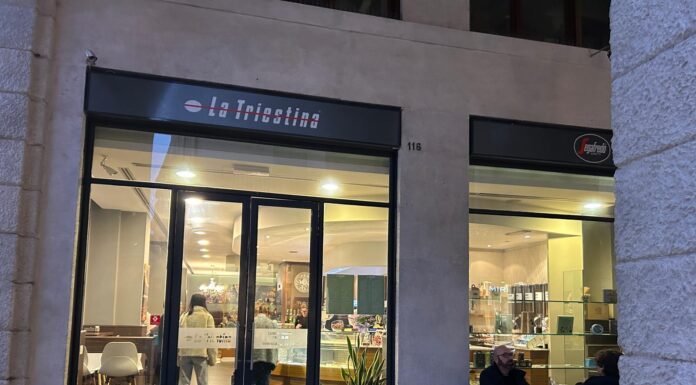 Vicenza, chiude anche la Triestina: centro storico sempre più deserto. E non bastano le vetrofanie a nascondere il degrado… anche delle idee Vicenza chiude Triestina