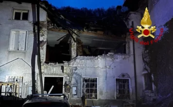 Valdagno, esplosione in abitazione: un ferito grave. Intervento di vigili del fuoco e carabinieri esplosione valdagno abitazione