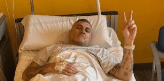 Bobo Vieri in ospedale, come sta dopo l’intervento al ginocchio