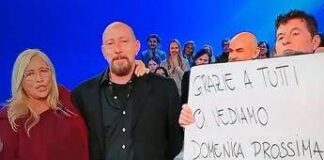 Domenica In, Mara Venier sbotta con Teo Mammucari: “Sei un pirla”
