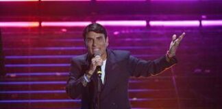 Eurovision, Sal Da Vinci dice ‘Per sempre sì’ e deve spostare il tour negli Usa