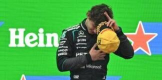 Formula 1, Antonelli in lacrime dopo il trionfo nel Gp di Cina: “Lo avevo promesso all’Italia”