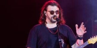 Grignani, stop ai concerti per problemi di salute: “Torno presto”