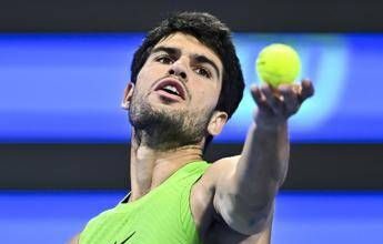 Indian Wells, Alcaraz e Djokovic al terzo turno. Darderi out
