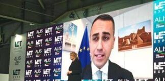 Iran, Di Maio: “Lavorare a de-escalation, sostenere Paesi Golfo”