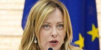 Iran, Meloni sente Erdogan e leader europei: “Italia farà la sua parte”. Allerta su energia e sicurezza