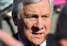 Iran, Tajani: “Oman chiude frontiera, italiani restino a Dubai”