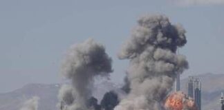 Iran, raid Usa-Israele sul porto vicino Stretto Hormuz: 5 morti. Forti esplosioni udite a Teheran – La diretta