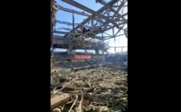 Iran, distrutto stadio Azadi: il primo ad accogliere donne sugli spalti