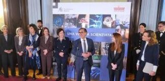 La Russa inaugura mostra su scienziate italiane: “Grazie a lungimiranza Diana Bracco”